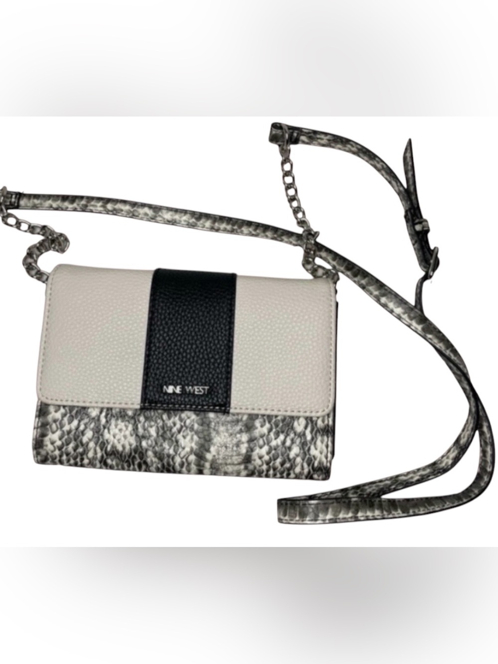Nine West Aleksei Crossbody Wallet